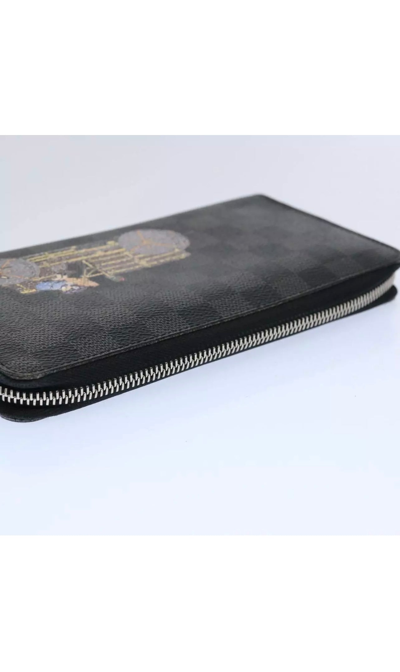 Damier Graphite Illustre Zippy Organizer Wallet N63002