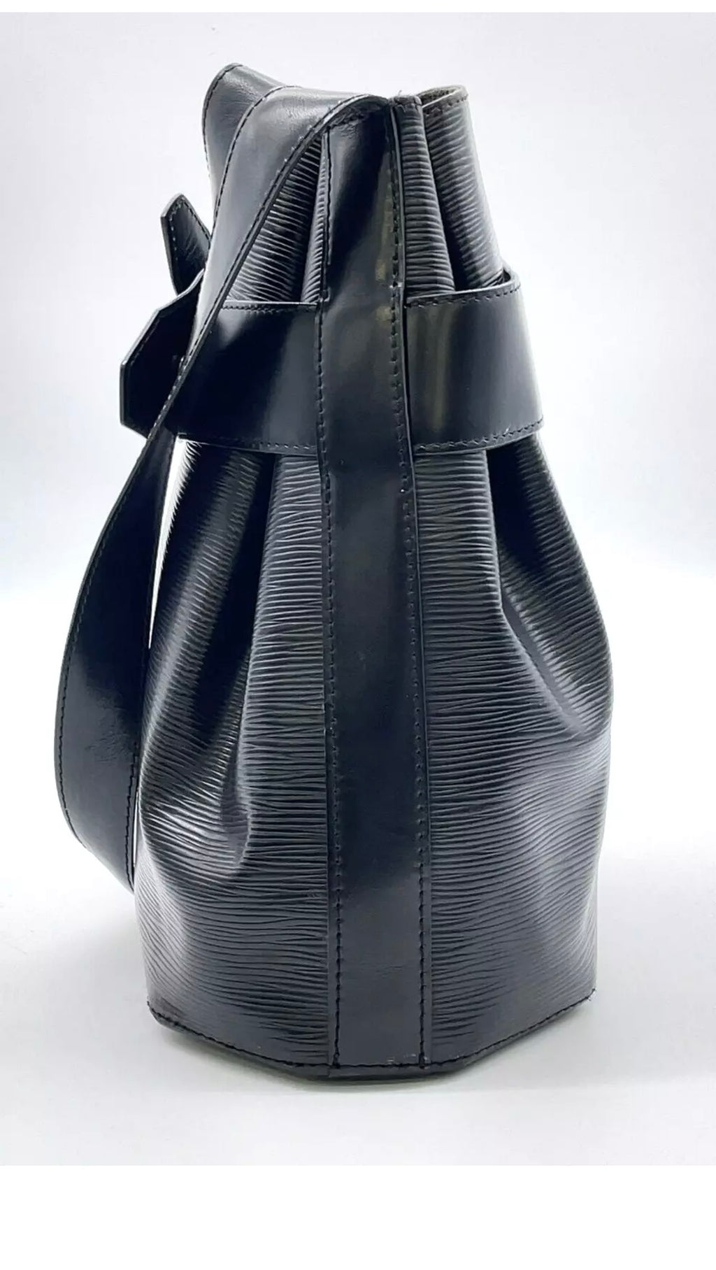 Epi Noir Sac De Paul PM M80157 Shoulder Bag JW060080