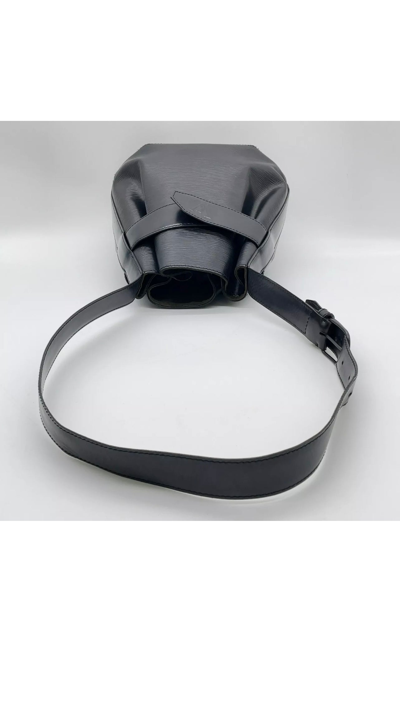 Epi Noir Sac De Paul PM M80157 Shoulder Bag JW060080